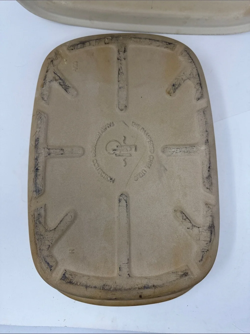 Pampered Chef Family Heritage Stoneware 17 x 11 Roaster Pan w/ Lid Dome Covered